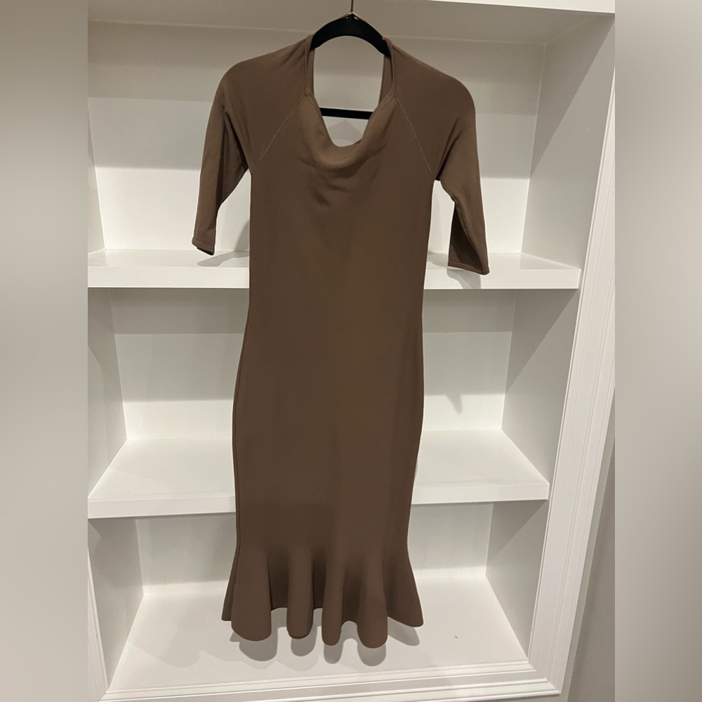 Tight fitted dress that shows your curves! You could wear to work or girls night